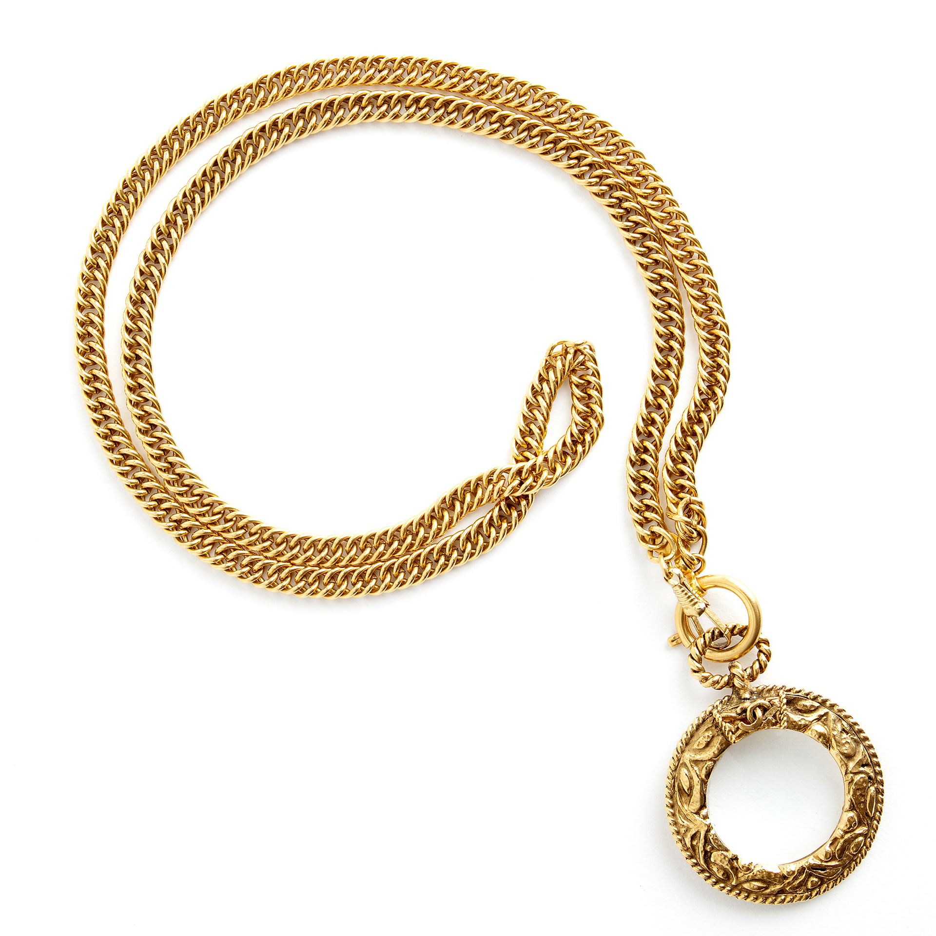 Chanel necklace with magnifying glass pendant - Findage