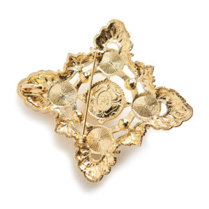 Kenneth Jay Lane Maltese pearl brooch - Image 10