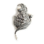 Kenneth Jay Lane Flower brooch